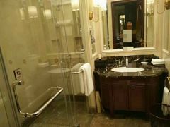 -龙岩东方凯悦商务酒店(国际美食城店)