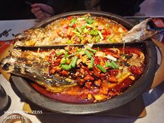 -鸣记脆皮烤鱼·海鲜烤鱼(三八广场店)