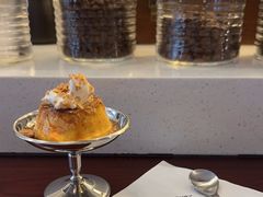 -Café Monson