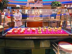 -咖啡苑自助餐厅·中国大饭店