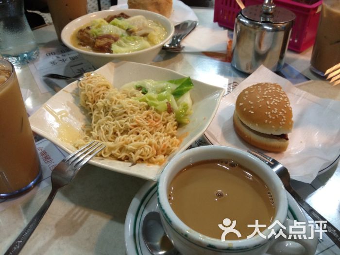 蘭芳園茶餐廳(尖沙咀店)的點評