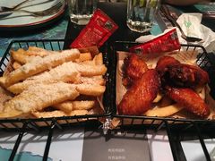 蒜香鸡中节-绿茵阁牛扒餐厅(客村店)