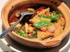 -八府香鸭·啫啫煲(华山路店)