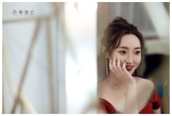 -欣薇婚纱(新源乐汇城店)