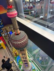 -乐高品牌旗舰店(人民广场店)
