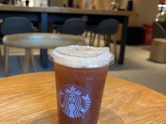 -星巴克臻选(上海中环广场2F店)