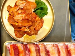 -围炉肉舍•炭烤活鳗•丹东海鲜烤肉(步行街店)