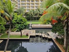 -亚龙湾喜来登·美景台大堂吧