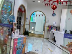 -龙格亲子游泳·水育早教运动中心(龙湾天街店)