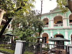 -星巴克臻选(广州沙面店)