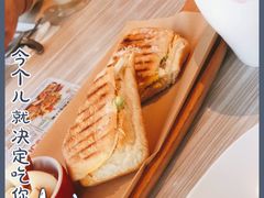 -必胜客(世纪港湾店)