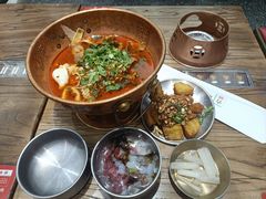 -成都你六姐·牛肉冒菜(城市集市合生汇店)