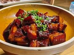 -鲤鱼塘农家山庄