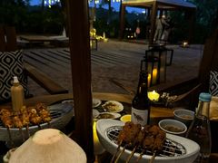 -三亚艾迪逊酒店·海滩烧烤 BARBACOA·现场乐队·浪漫晚餐·烧烤海鲜
