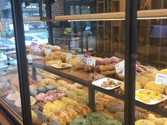 -焙丽拾光(麦凯乐直营店)