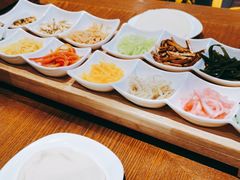 -怪噜范·老贵阳街头名小吃(数博万达店)
