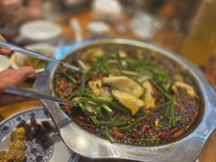 -乡土特色.冷锅鱼.牦牛肉汤锅