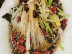 秘制酱油鸡-喜洋洋(中山四路店)
