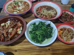 -老三样·美食研究中心(世贸路店)