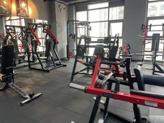 -豪思成DK健身私教连锁(凯乐国际店)