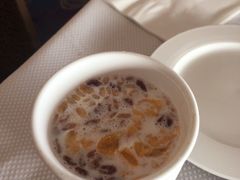 -东方豪景花园酒店·怡景旋转餐厅