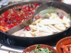 -贰回巷火锅馆(钟楼店)
