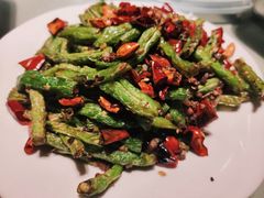 -胶东海鲜大排档(北太平庄店)