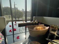 餐前面包-上海苏宁宝丽嘉酒店·Cafe Bellagio西餐厅