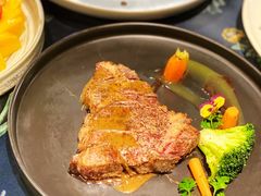 碳烤安格斯谷饲眼肉牛排M5配时蔬-第101座花园餐厅(湖滨88店)