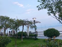 -鹰龙海畔度假酒店(咸祥店)