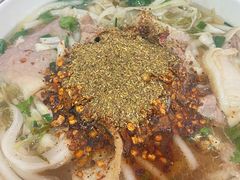 -老贵阳全牛粉(尚义路店)