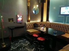-萧邦音乐会所KTV(向西店)