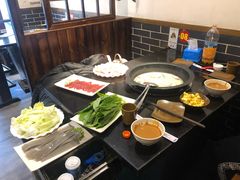 -宽板凳老灶火锅(簋街店)