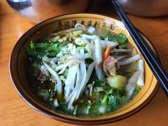 -白氏老婆婆干羊肉剁荞面·非物质文化遗产品牌(靖边总店)