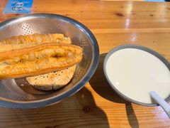 -弄堂咪道-饭香·面香·馄饨香(兴梅店)