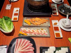 -山之屋炭火烧肉·生啤畅饮(大朗万科中央公园店)