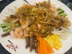 两张海鲜凉皮-桃园中华料理炸酱面(燕儿岛路店)