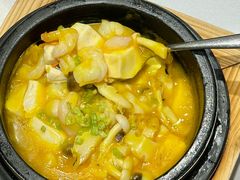 -云南荟·湖畔领宴(领事馆店)