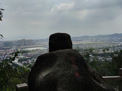 -灵岩山风景区