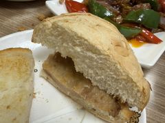 澳门猪扒包-百福麵家(新馬路店)