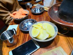 -东镇老火锅(长春路首店)