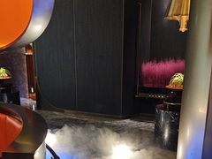 -尚善若水·汤泉·SPA·沐足(东方渔人码头店)