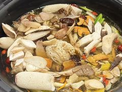 -菌乡缘·野生菌蒸汽鱼火锅(江边夜市店)