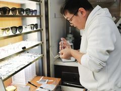 -优医视平价眼镜蔡司依视路折扣工厂店(十里堡店)