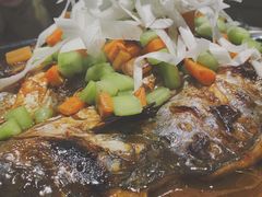 凌波鱼-探鱼·鲜青椒爽麻烤鱼(朝阳悠唐广场店)