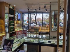 -光明眼镜·蔡司授权(徐泾店)