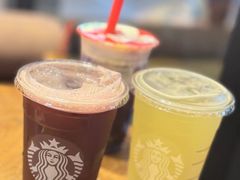 -星巴克臻选(济南万达店)