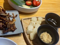 -勺子米线·云南传统小吃市集(四方街店)