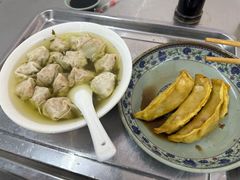 -金陵老丁家馄饨(新街口店)