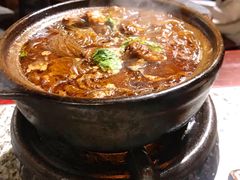 牛腩粉丝砂锅-南京大牌档(香港广场店)